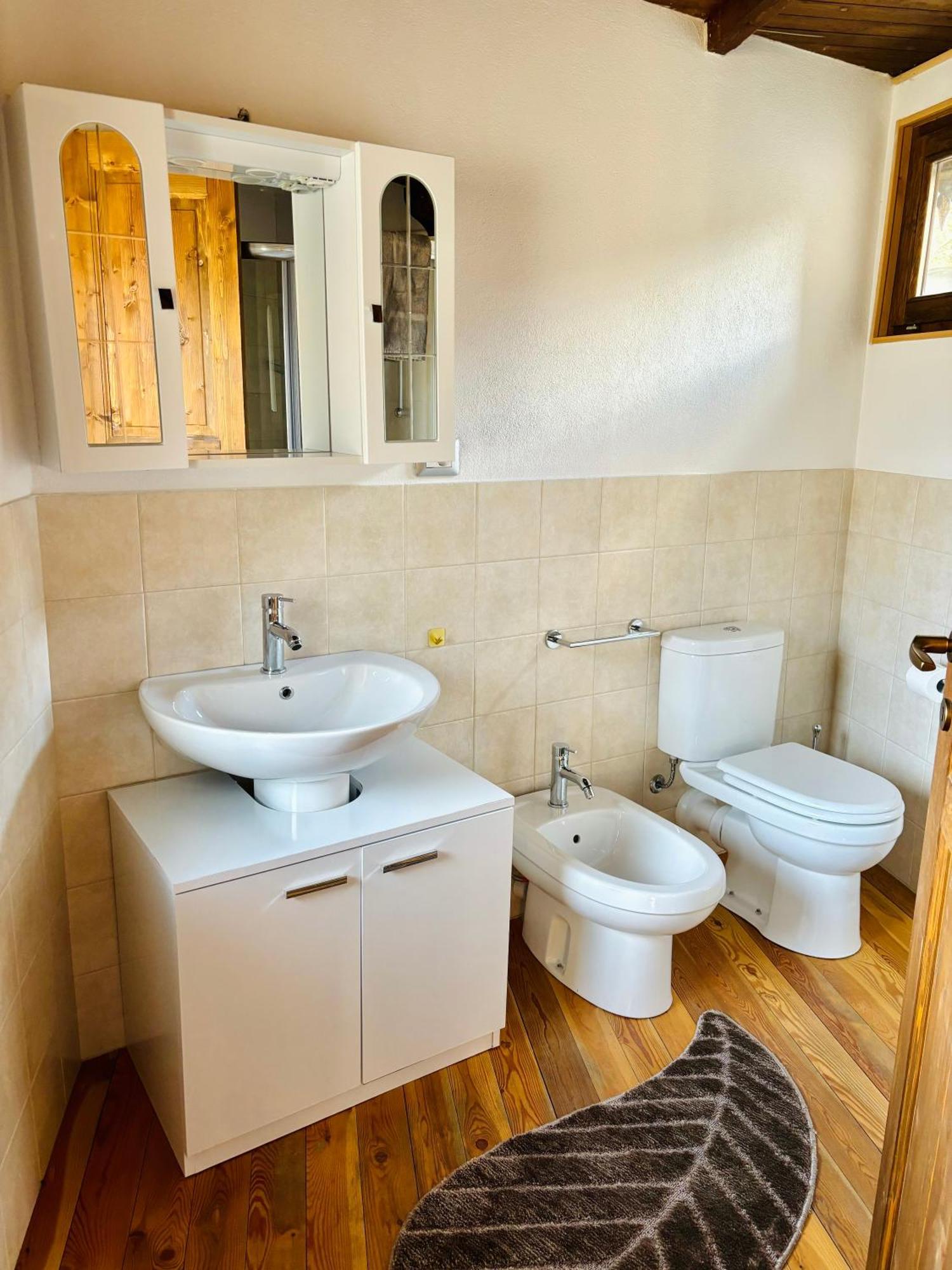 Foppoli Castle, Private 11Th Century Fortress With Panoramic View, Sauna And Hot Tub Overlooking The Valtellina Mazzo di Valtellina Eksteriør billede