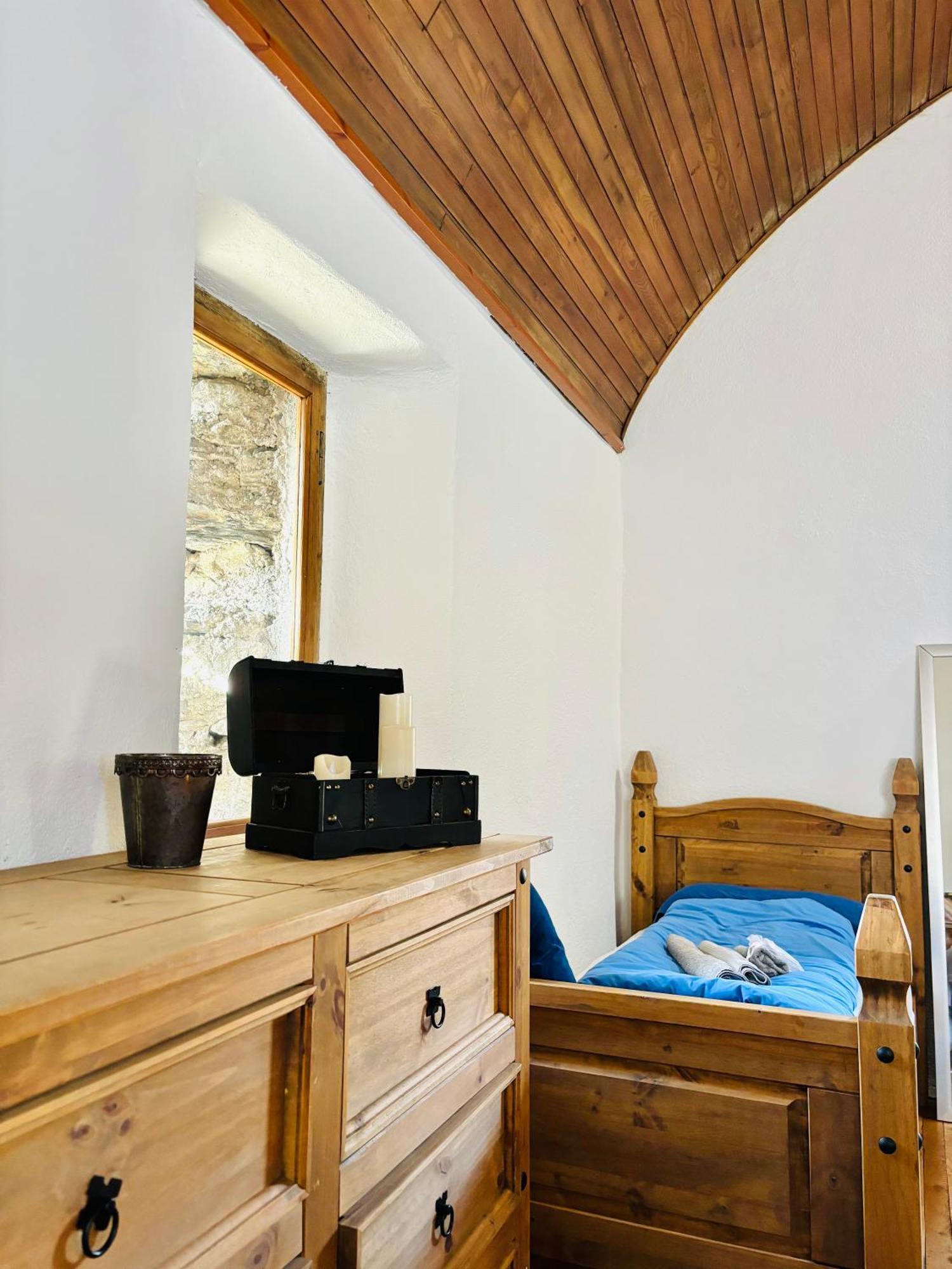 Foppoli Castle, Private 11Th Century Fortress With Panoramic View, Sauna And Hot Tub Overlooking The Valtellina Mazzo di Valtellina Eksteriør billede
